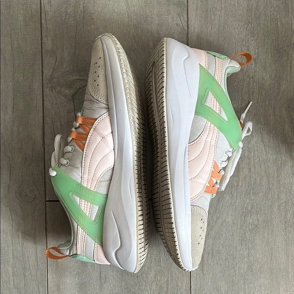 PUMA Nuage Run Cage Women's Multicolor Sneakers, Size 8.5 - Picture 8 of 11